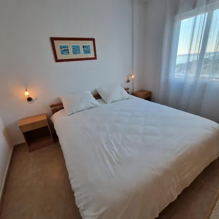 Sunny Sea View Beach, Cala Merced Apartmán *